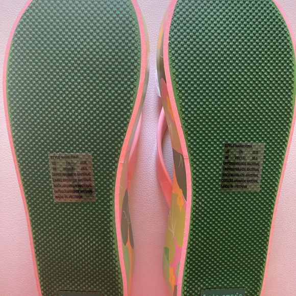 New Kate Spade #9 pink w/ bow and flowered platform flip flops. Never worn. - Picture 6 of 14
